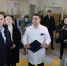 Юрий Слюсарь знакомится с ремонтом Целинской ЦРБ. Фото donland.ru - RuffNews.Ru