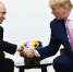 Путин и Трамп лично приехали ради переговоров  | Источник: Brendan Smialowski/AFP via Getty Images - 161.Ru